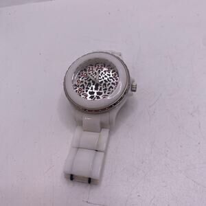 Womens White Black Read White Beaded Watch New Battery